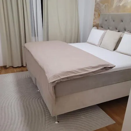 Apartman Sky Aslan